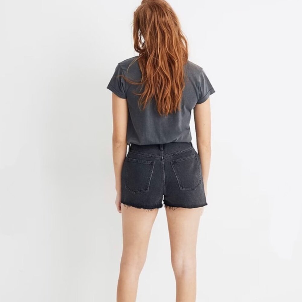 MADEWELL The Mom Jean Short in Distressed Black  | Size 27 - Picture 7 of 7